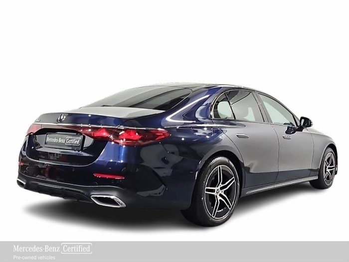 Mercedes-Benz E-Class 2024