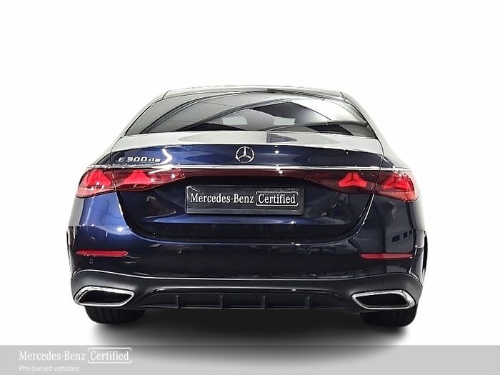 Mercedes-Benz E-Class 2024