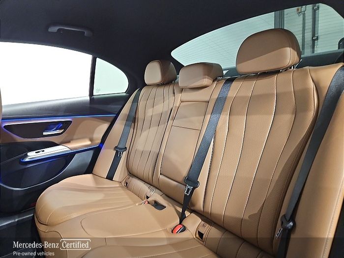 Mercedes-Benz E-Class 2024