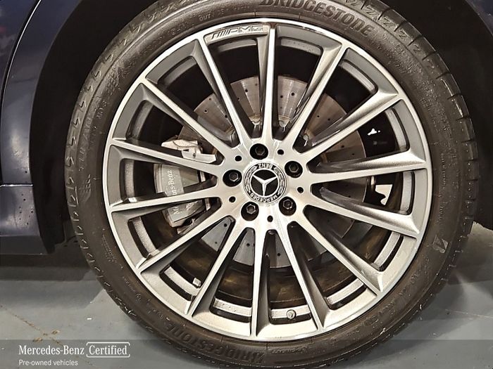Mercedes-Benz S-Class 2025