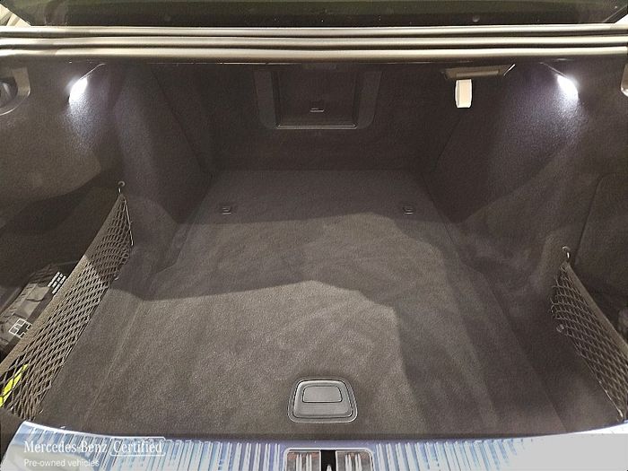 Mercedes-Benz S-Class 2025