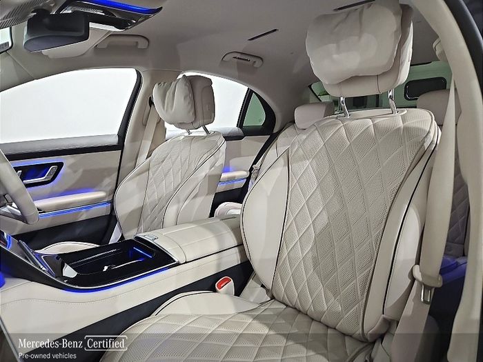 Mercedes-Benz S-Class 2025