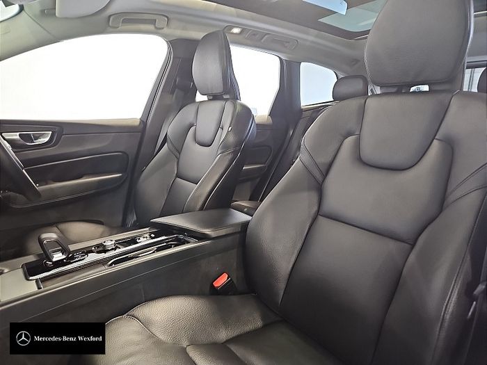 Volvo XC60 2024