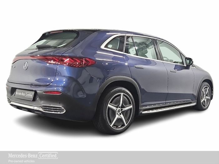 Mercedes-Benz EQE SUV 2025