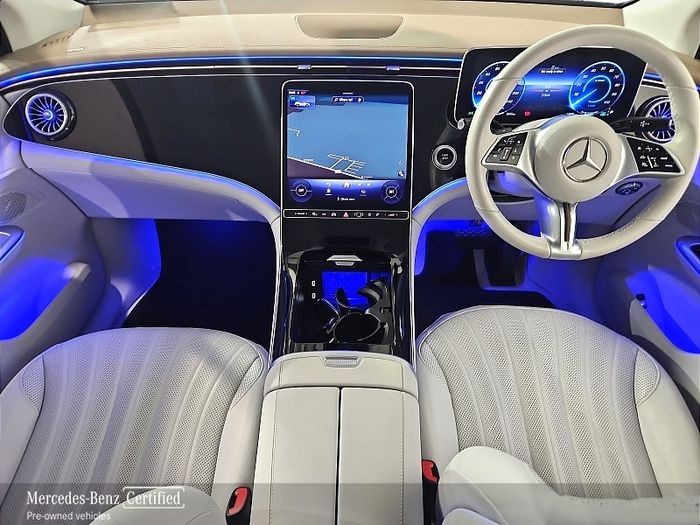 Mercedes-Benz EQE SUV 2025