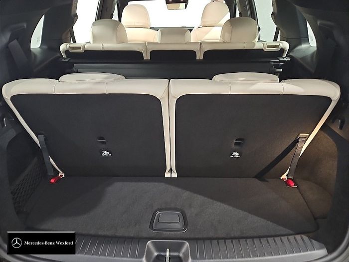 Mercedes-Benz GLB 2026