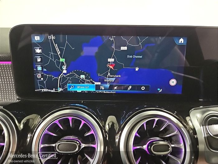 Mercedes-Benz EQB 2023