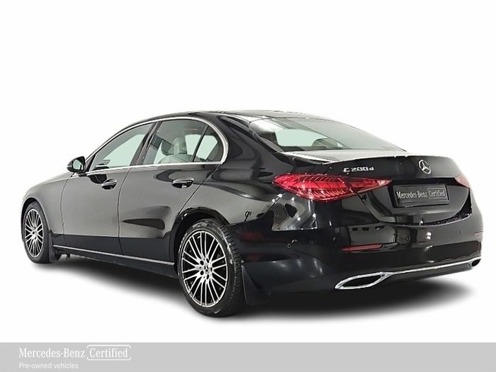 Mercedes-Benz C-Class 2024