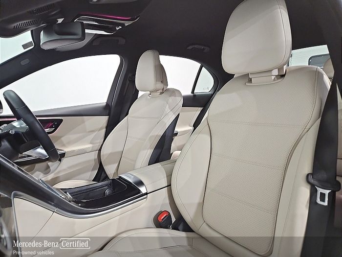 Mercedes-Benz C-Class 2024