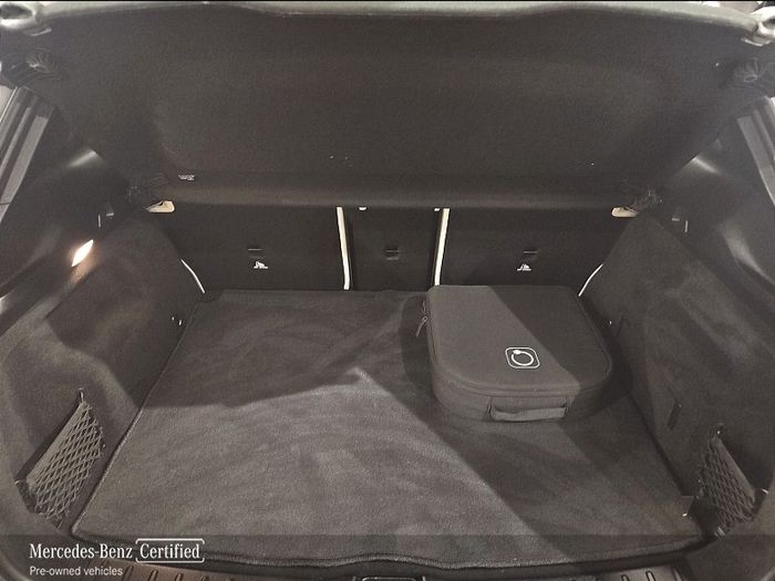 Mercedes-Benz EQA 2024