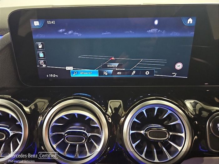 Mercedes-Benz EQA 2024