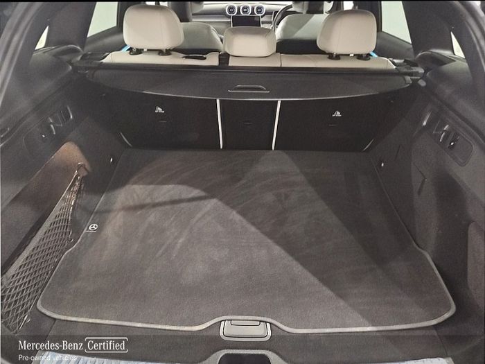Mercedes-Benz GLC 2025