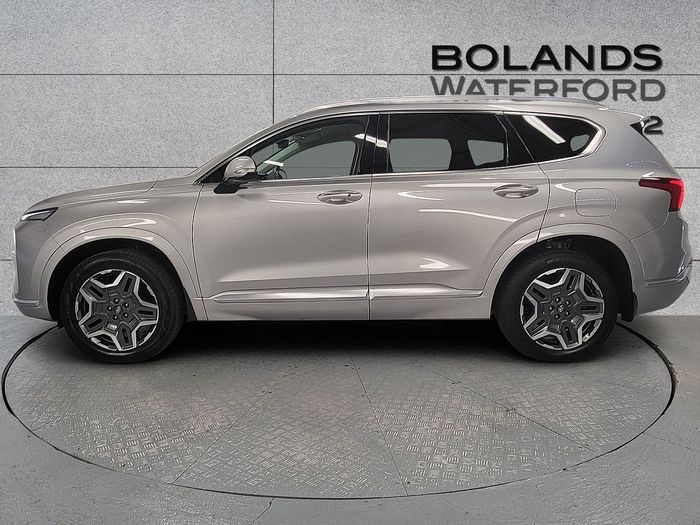 Hyundai Santa Fe 2023
