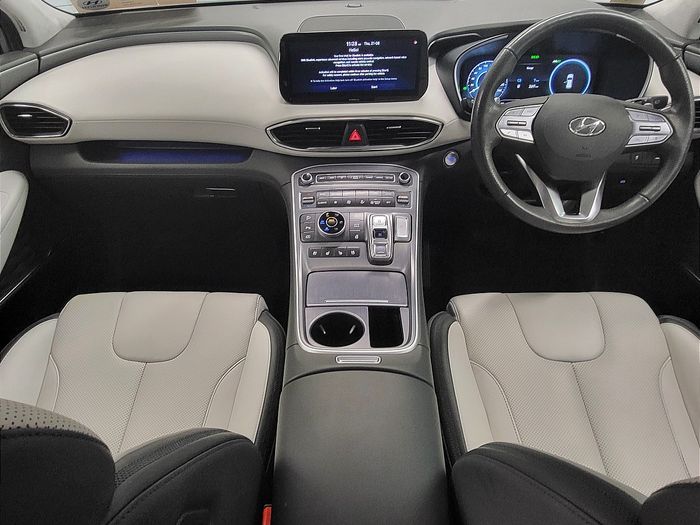 Hyundai Santa Fe 2023