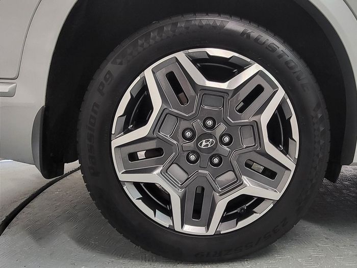 Hyundai Santa Fe 2023