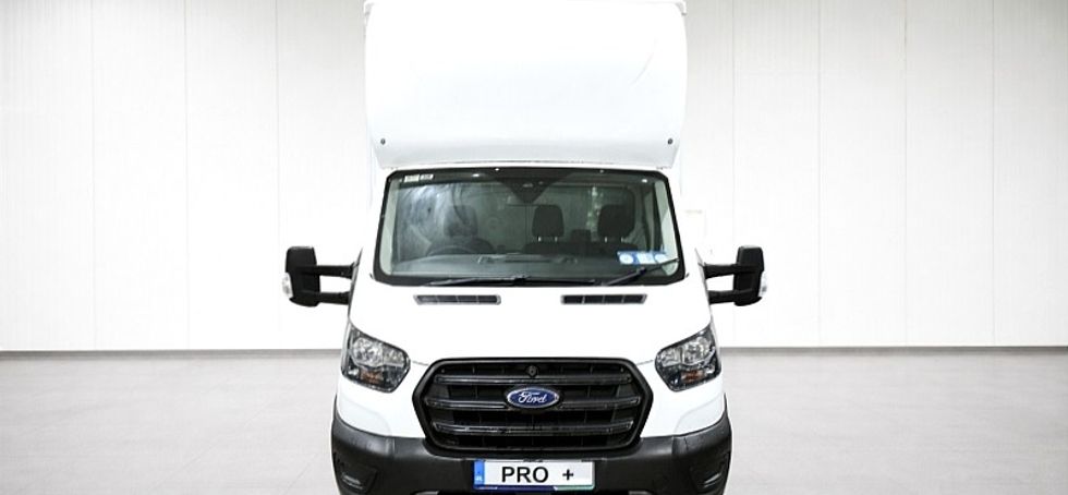 Ford Transit 2023