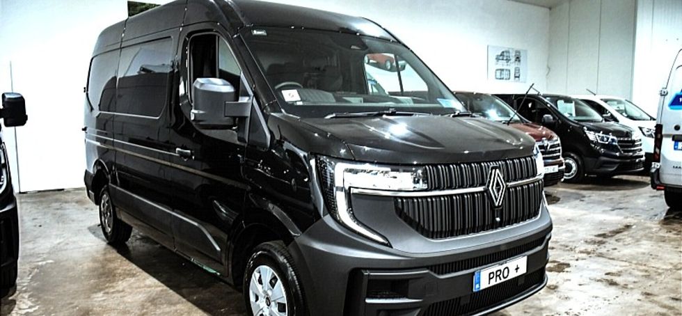 Renault Master 2025
