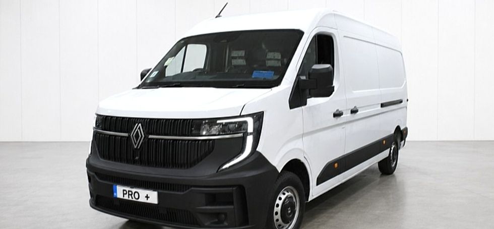 Renault Master 2025