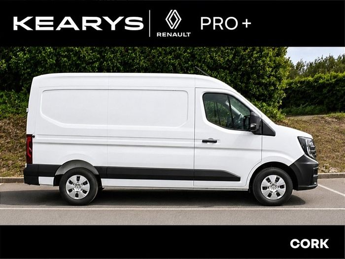 Nissan Interstar 2025