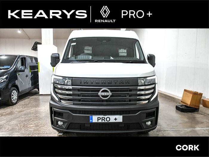 Nissan Interstar 2025