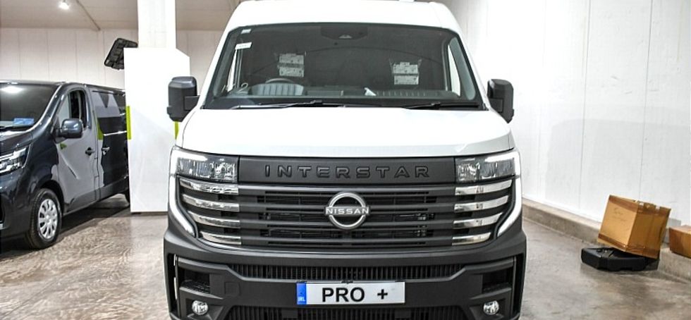 Nissan Interstar 2025
