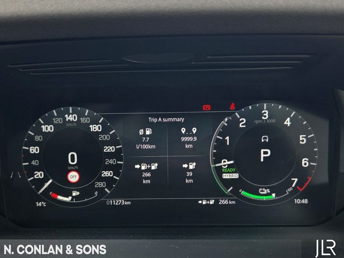 Land Rover Discovery Sport 2025
