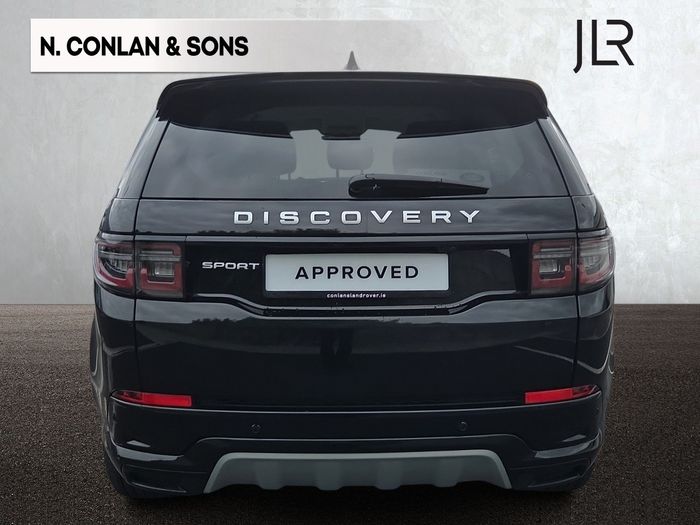 Land Rover Discovery Sport 2025