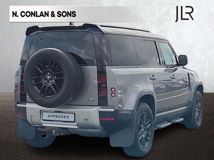Land Rover Defender 2022