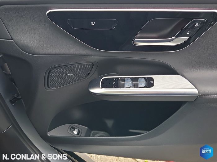 Mercedes-Benz GLC-Class 2025