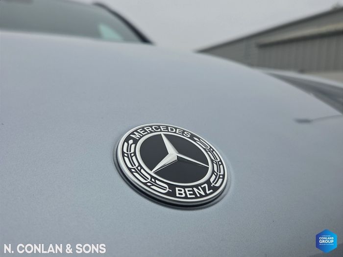 Mercedes-Benz GLC-Class 2025