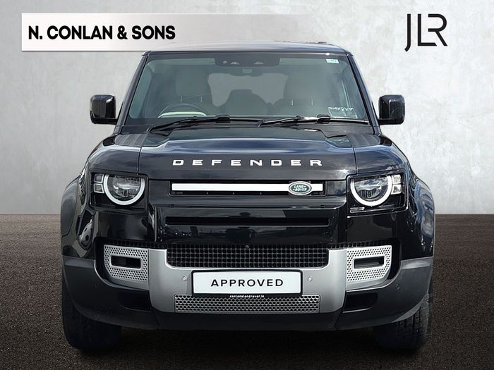 Land Rover Defender 2024