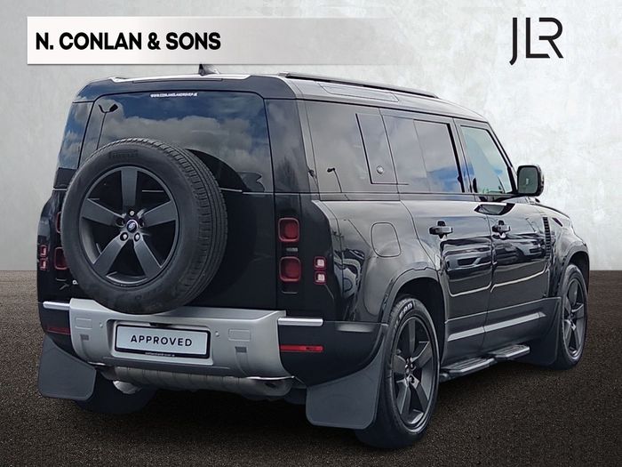 Land Rover Defender 2024