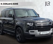 Land Rover Defender 2024