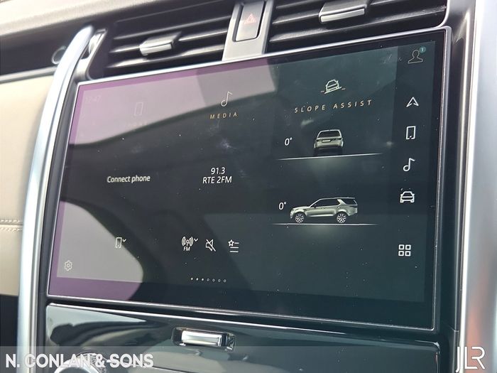 Land Rover Discovery 2022