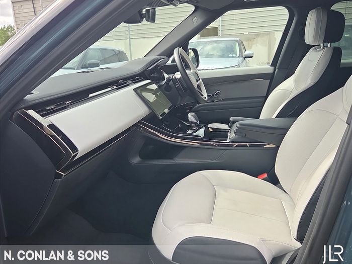 Land Rover Range Rover Sport 2025