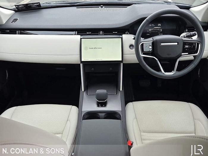 Land Rover Discovery Sport 2025