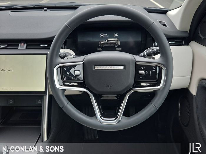 Land Rover Discovery Sport 2025
