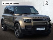 Land Rover Defender 2025
