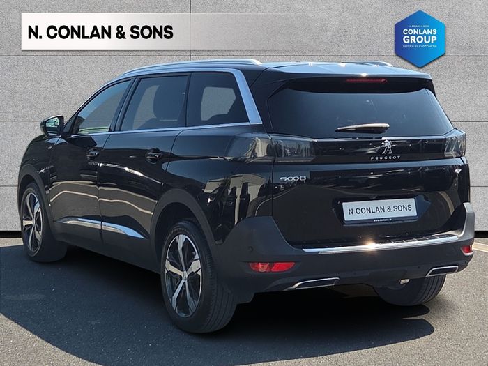 Peugeot 5008 2021