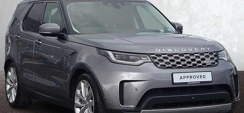 Land Rover Discovery 2023