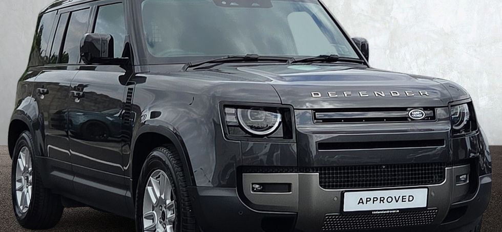 Land Rover Defender 2026