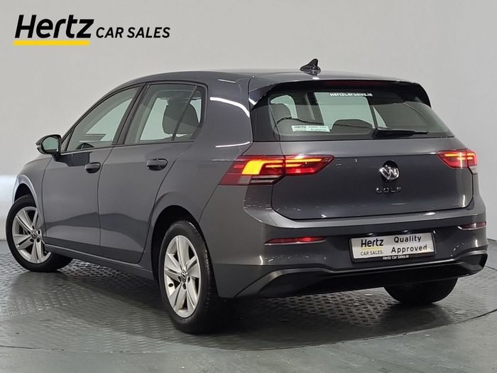 Volkswagen Golf 2024