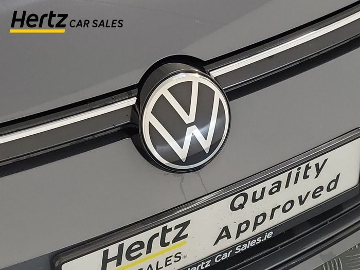 Volkswagen Golf 2024