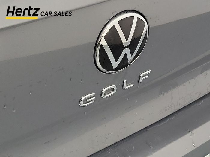 Volkswagen Golf 2024
