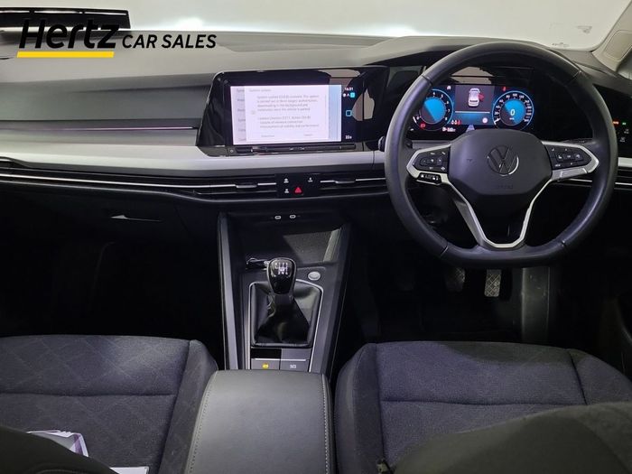 Volkswagen Golf 2024