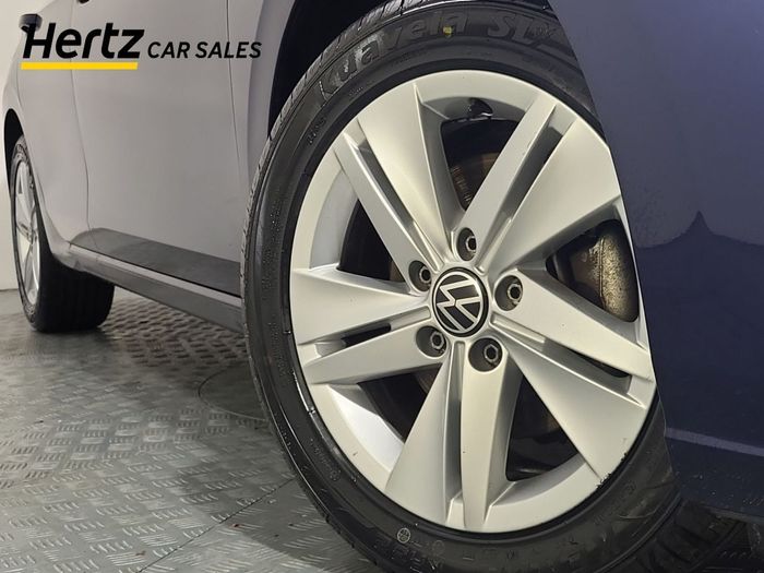 Volkswagen Golf 2024