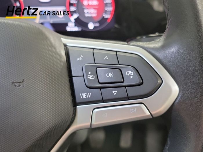 Volkswagen Golf 2024