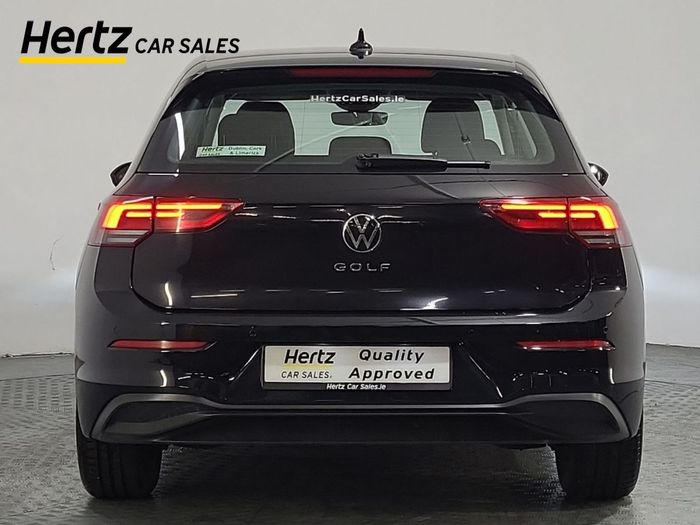 Volkswagen Golf 2024