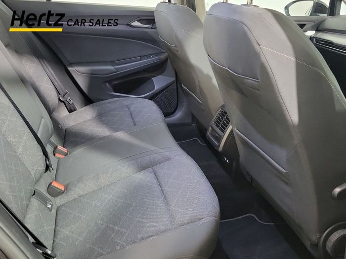 Volkswagen Golf 2024