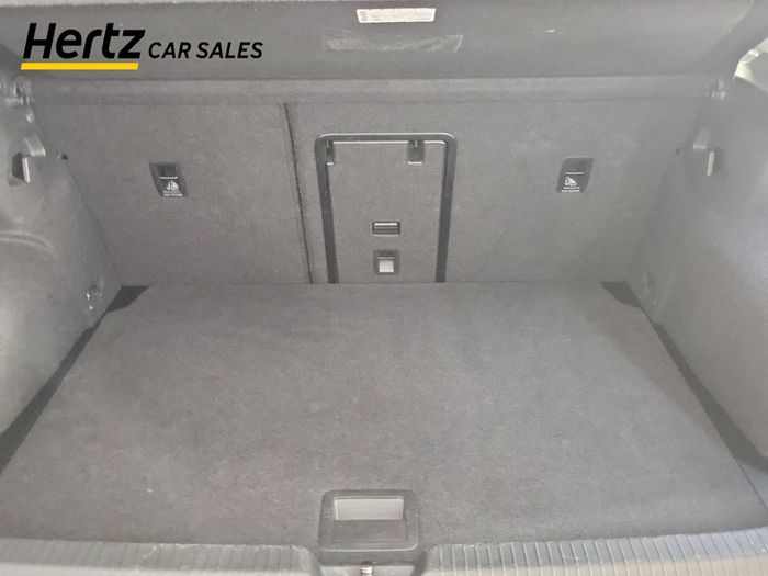 Volkswagen Golf 2024